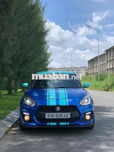 Suzuki Swift 2020 GLX 1.2 AT - 30.000km Rất Mới