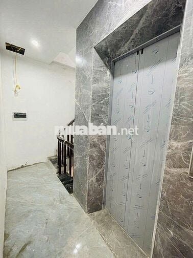 Vũ Ngọc Phan - thang máy - ngõ thông KD - ô tô 10m - 9.85 tỷ