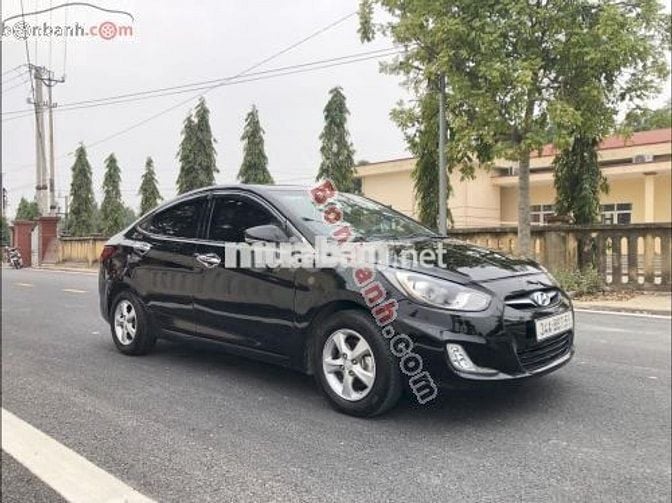 Hyundai Accent 1.4 AT 2010
