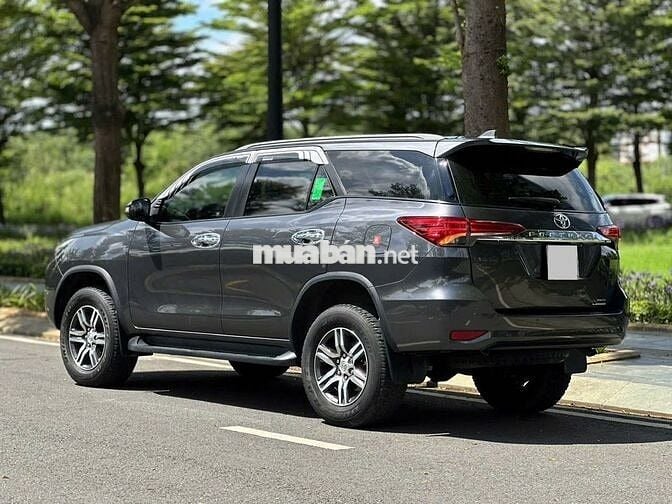 Fortuner 2.7V 4x2 2018, Đi 42.000km, Biển TP 1 Chủ