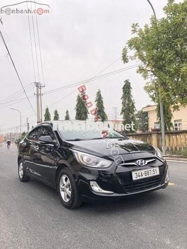 Hyundai Accent 1.4 AT 2010
