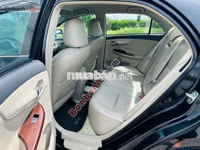 Toyota Corolla altis 1.8G AT 2011