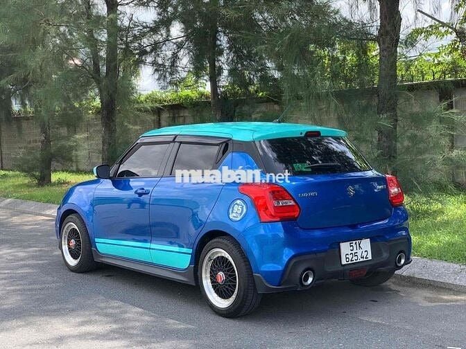 Suzuki Swift 2020 GLX 1.2 AT - 30.000km Rất Mới