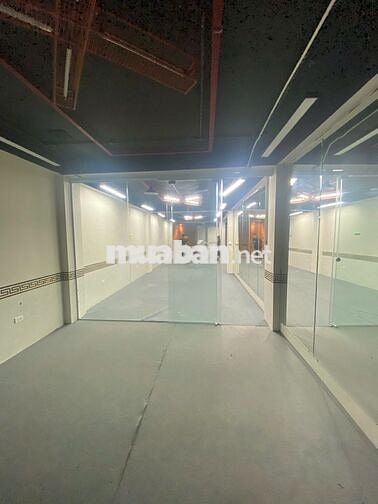 Láng - Ngã 4 sở 40 triệu - 180m2