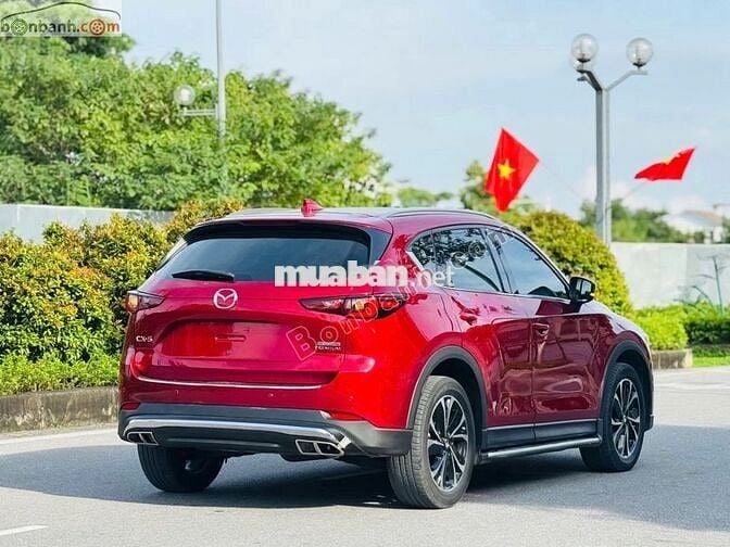 Xe Mazda CX5 Premium 2.0 AT 2023 - 758 Triệu
