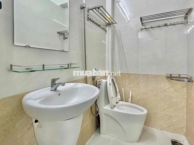 Cho Thuê Căn Hộ Cửa Sổ - An Ninh - Tiện Nghi - Gần TDTU, RMIT, Lotte