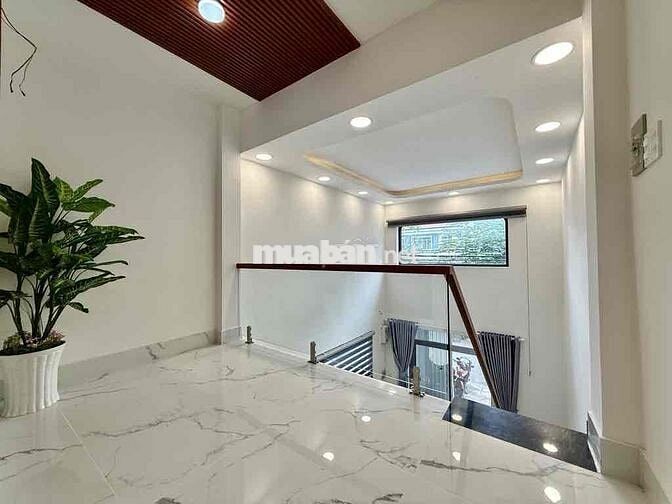 Nhỉnh 8 Tỷ nhà mặt tiền gần Nguyễn Văn Cừ, Dương Bá Trạc, Kênh Xáng