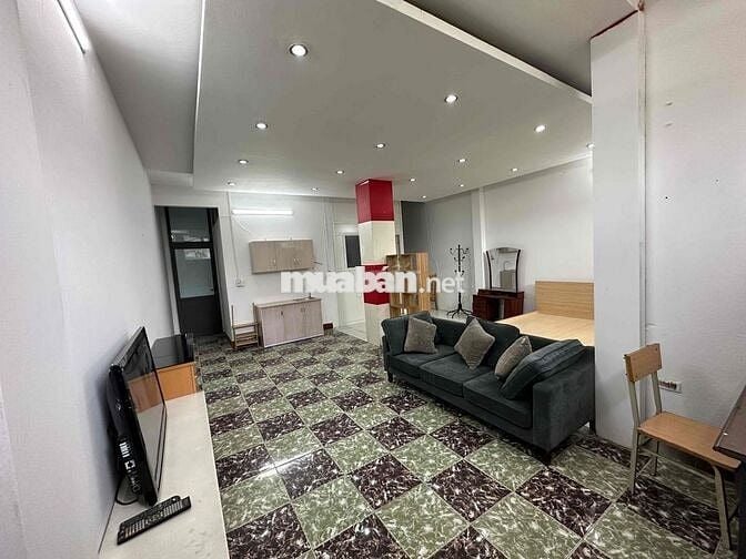 101 745 Quang Trung phòng 2 ngủ 3 giường dt 70m2 VSKK, thoáng đủ đồ