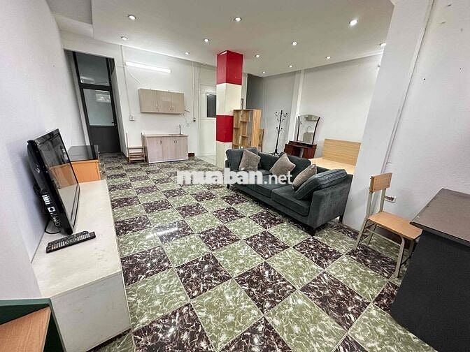 101 745 Quang Trung phòng 2 ngủ 3 giường dt 70m2 VSKK, thoáng đủ đồ