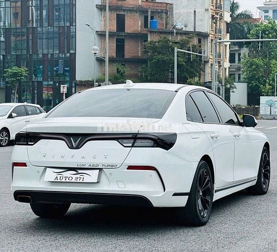 Vinfast Lux A Base 2022