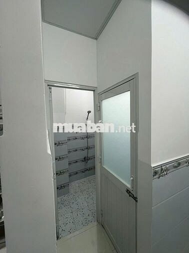 Nhà hẻm ôtô mới hoàn thiện , 2 phòng ngủ, 1 khách, 1 bếp, 2 toilet