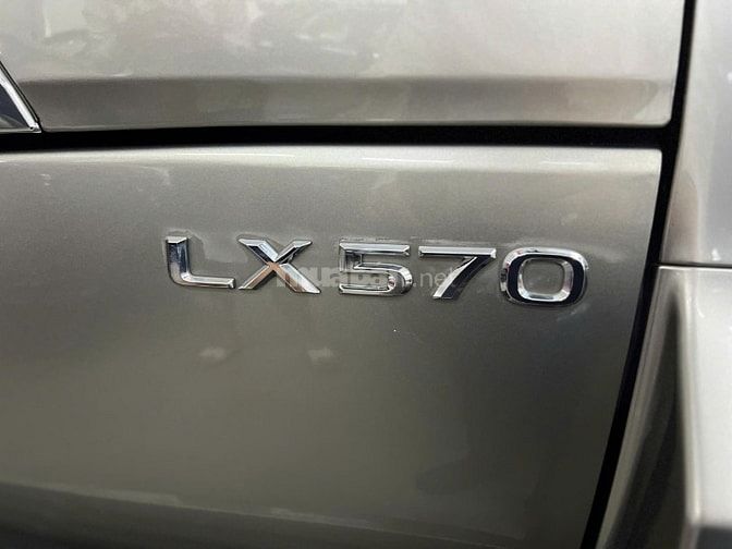 Lexus LX570 2019 Odo: 54.243k km