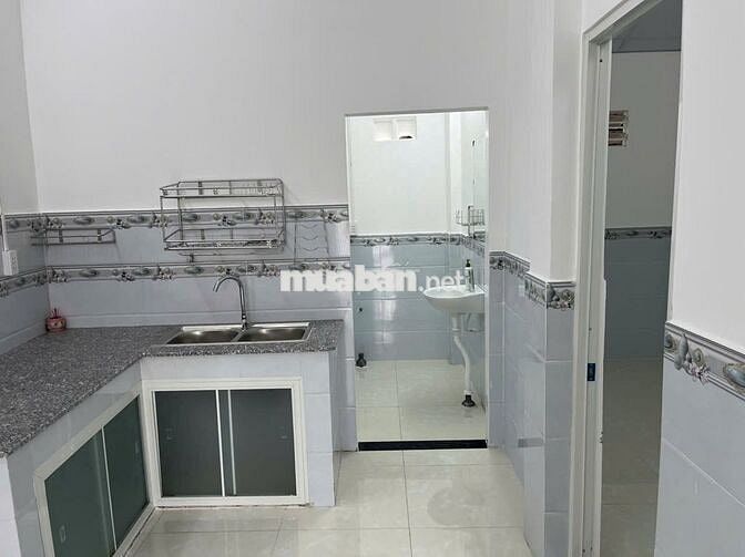 Nhà hẻm ôtô mới hoàn thiện , 2 phòng ngủ, 1 khách, 1 bếp, 2 toilet