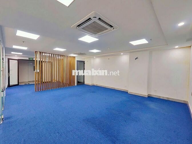 NHƯỢNG sàn VP 120m2 mặt phố Dịch Vọng Hậu, ô tô đỗ cửa