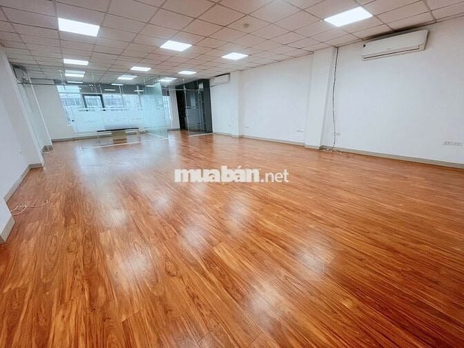 🏢 Cho thuê văn phòng 120m² – 23tr/tháng – Trần Thái Tông, Cầu Giấy