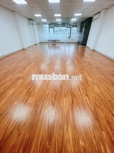 🏢 Cho thuê văn phòng 120m² – 23tr/tháng – Trần Thái Tông, Cầu Giấy
