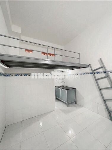 Trọ 3tr5 có gác hẻm 526 Linh Đông gần Phạm Văn Đồng