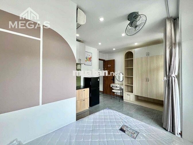 Phòng trọ 30m2 ngay đường CMT8 Q10