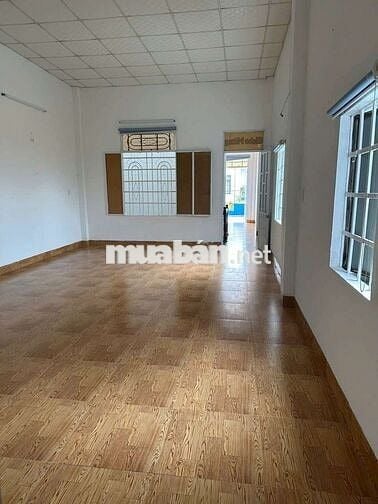 Bán nhà 2 tầng 90m2 mặt tiền Đồng Trí 3