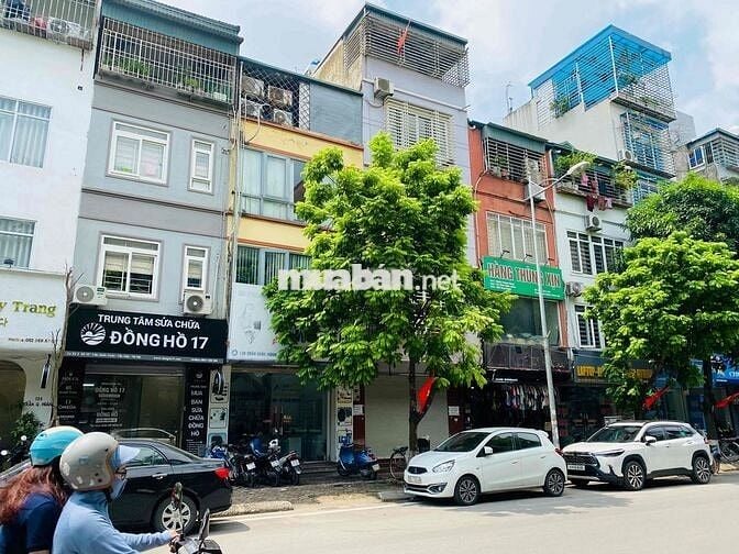 MẶT BẰNG KINH DOANH TẦNG 1 MẶT PHỐ TRẦN QUỐC HOÀN CÓ VỈA HÈ RỘNG
