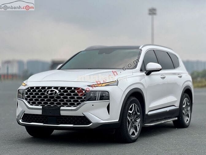 Hyundai SantaFe Cao cấp 2.2L HTRAC 2022