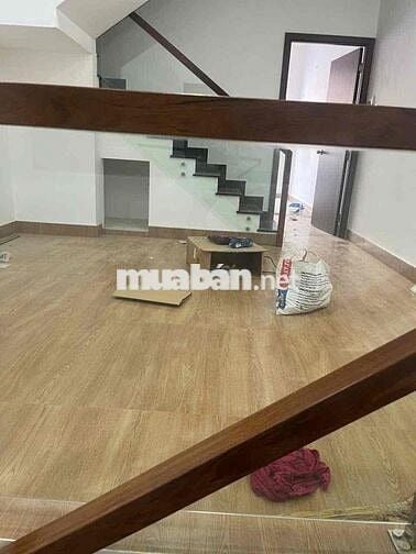 Nhà MT Ngô Quyền Q10, 4x12m, Trệt 2 lầu ST, 35 triệu/tháng