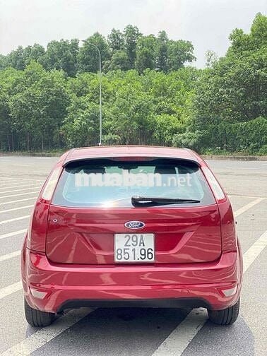 Ford Focus 2010 1.8 AT - 13000 km một chủ