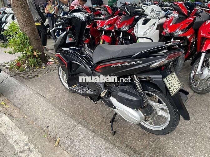 Honda air blade 2017 mới 90% Bstp chính chủ