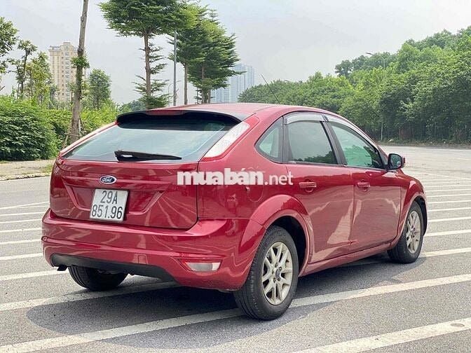 Ford Focus 2010 1.8 AT - 13000 km một chủ
