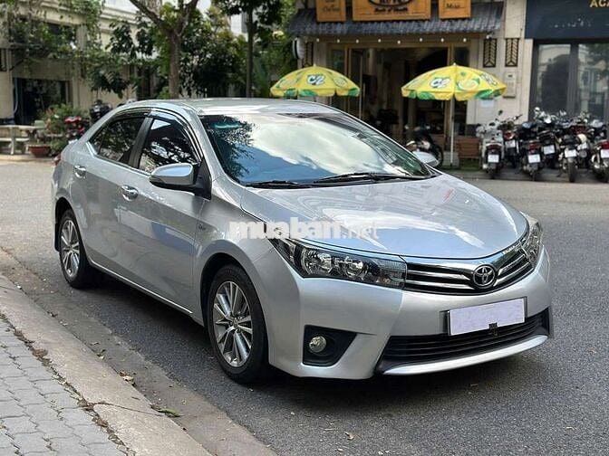 Một chủ sử dụng Toyota Corolla Altis 1.8G 2014