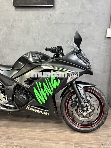 Cần bán Kawasaki Ninja 300 2016 chính chủ xe đẹp