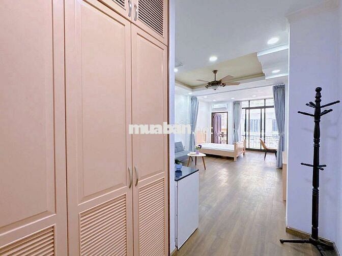 Căn hộ Cách Mạng Tháng 8 quận 1 Full nội thất