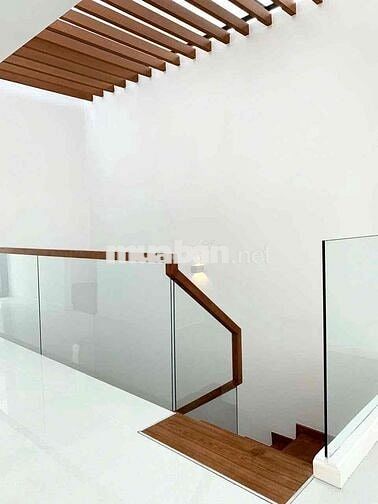 Mặt Tiền Tân Quy Full Nội Thất