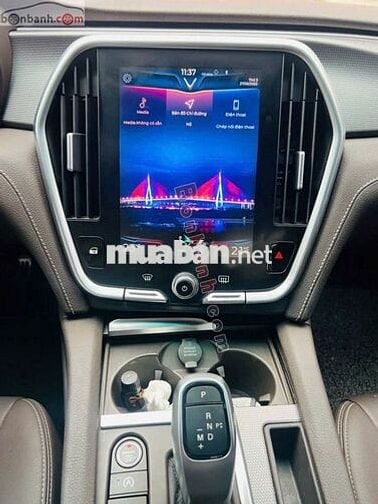 Xe VinFast Lux A 2.0 2.0 AT 2019 - 450 Triệu