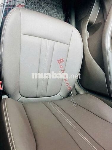 Xe VinFast Lux A 2.0 2.0 AT 2019 - 450 Triệu