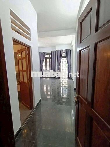 Cho thuê nhà 3 tầng mới tinh HXH Lâm Thị Hố - TCH chỉ 9tr/tháng