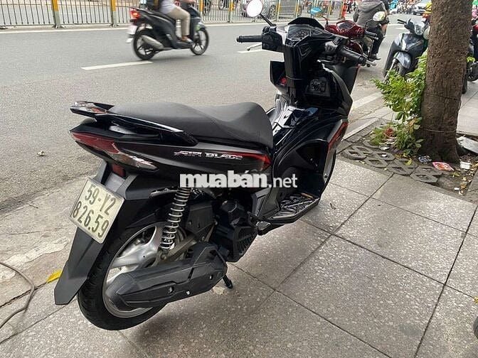 Honda air blade 2017 mới 90% Bstp chính chủ