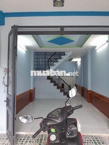 Chia tài sản Bán Gấp nhà 68m2 Có SHR Chỉ 770tr Tại Bà Điểm Hóc Môn !
