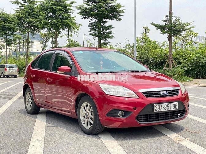 Ford Focus 2010 1.8 AT - 13000 km một chủ