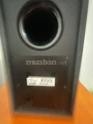 Loa thanh trầm Samsung soundbar