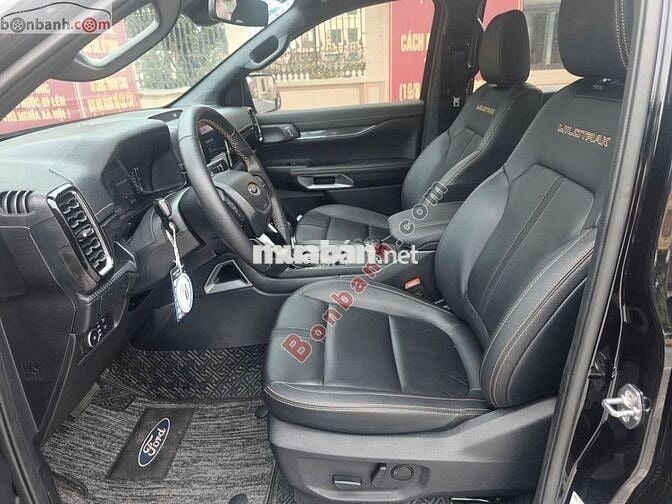 Xe Ford Ranger Wildtrak 2.0L 4x4 AT 2023