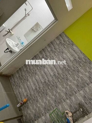 NHÀ 2LẦU+ST 4,5X12 3PN 3WC SẴN 3 MÁY LẠNH HẺM BAGAC ĐỐI DIỆN VẠN PHÚC