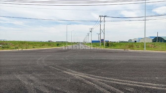 Bán đất KCN Hòa Bình Long An, pháp lý rõ,giá tốt chỉ từ 21 tỷ và 30 tỷ