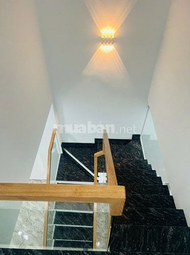 Bán nhà mới đẹp Hẻm Xe Hơi - Lê Văn Phan, Tân Phú. 68m vuông. 