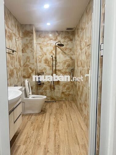 Cho thuê văn phòng full nội thất bao điện nước quản lý