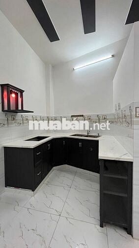 Nhà đẹp giá rẻ Văn Thân 39m2 đúc 2 tầng BTCT chỉ 4.5 Tỷ
