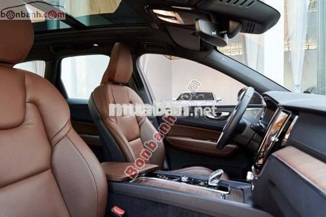 Volvo XC60 Ultra B6 AWD 2025