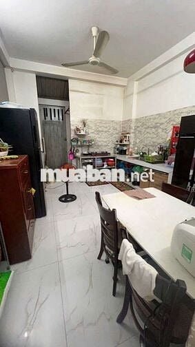 Bán nhà hẻm Hậu Giang, 4 tầng, ngang 4m dài 16m, chỉ 6,8 tỷ