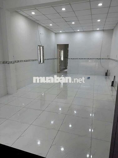 Cho thuê nhà hẻm xe tải thông.