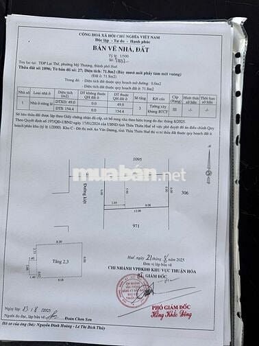 Nhà 3 tầng Lại Thế đường Diệu Quang full nội thất giá chỉ 3,68 tỷ